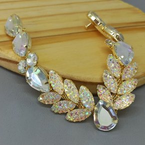 Cabedal Banhado Betina V com Pedrarias