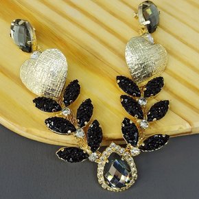 Cabedal Banhado Corações Amara V com Pedrarias