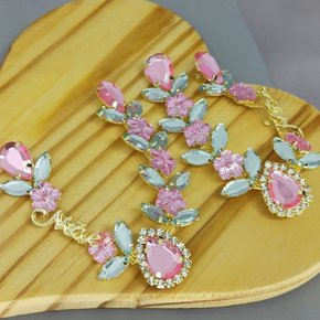 Cabedal Banhado Mãe Florzinhas V com Pedrarias e Strass