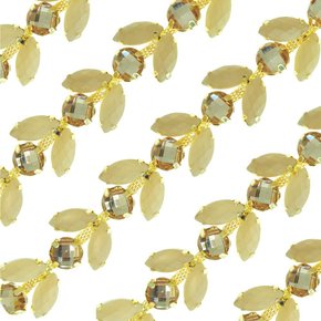 Cabedal Banhado Íris em Corrente com Pedrarias