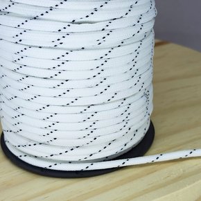 Cordão de Poliéster Pontilhado 4mm - Meada c/ 15 metros