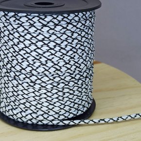 Cordão de Poliéster Teia de Aranha 4mm - Meada c/ 15 metros