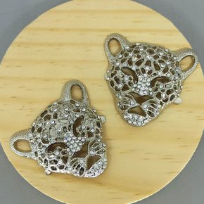 Piercing de Garra Onça