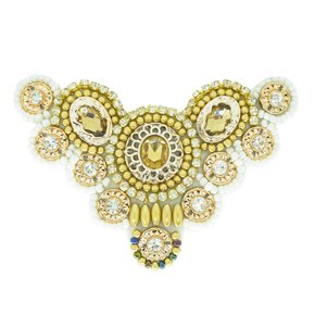 Aplique de Tecido Tigre V com Pedrarias e Strass