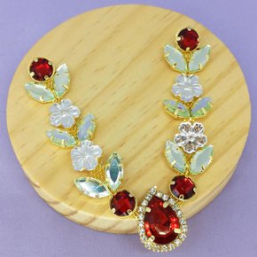 Cabedal Banhado Flores Jasmim V com Pedrarias e Florzinhas