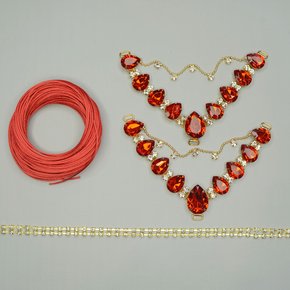 Kit Cabedal Carol – Completo para Customização com Fio de Seda e Strass