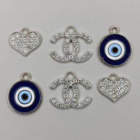 Kit de Pingentes de Metal com Argola - Chanel