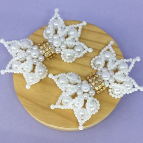 Trama de Pérolas Laço Azaleia - Pronta pra Aplicar