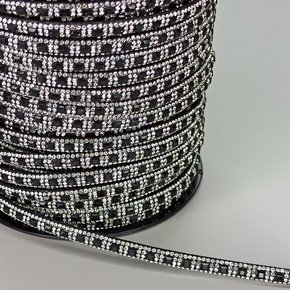 Tubo de Strass Meia Cana 06mm Quadradinhos Strass - metro