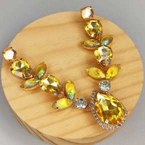 Cabedal Banhado Ana V com Pedrarias Par