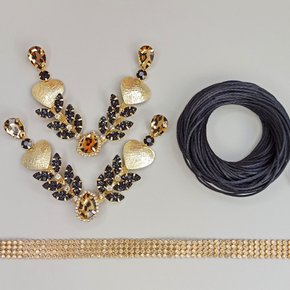 Kit com Cabedal Amara – Completo para Customização com Fio de Seda e Manta de Strass