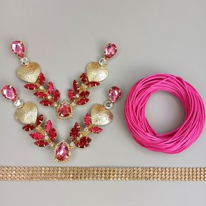 Kit com Cabedal Amara – Completo para Customização com Fio de Seda e Manta de Strass