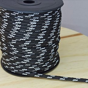 Cordão de Poliéster 4mm Meada c/ 15 metros